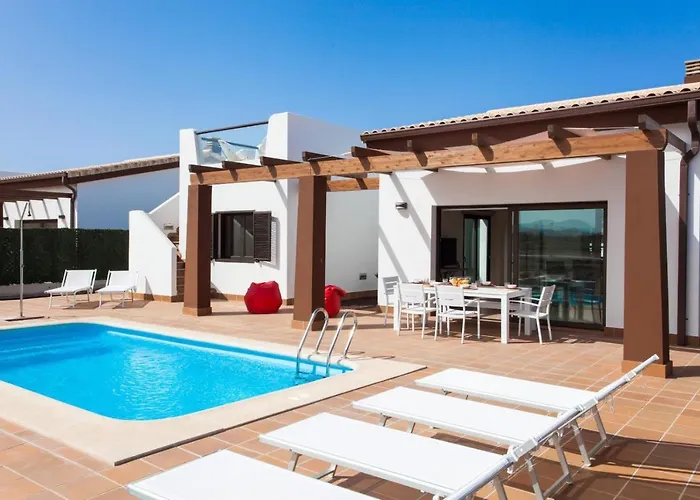 Diamante 2 Golf Private Pool By Holidays Villa Caleta De Fuste
